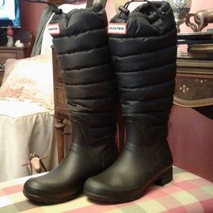 Hunter Quilted Leg Boots